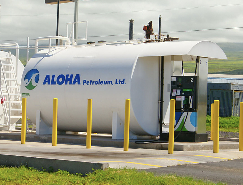 An Aloha Petroleum fuel pump.